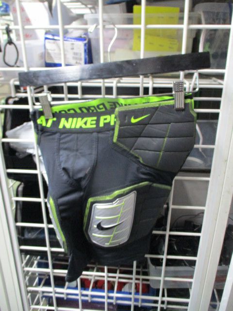 Nike pro combat girdles best sale