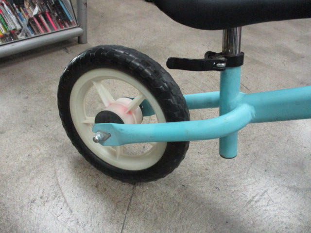 Load image into Gallery viewer, Used Zycom Kids Balance Bike - Some Wear
