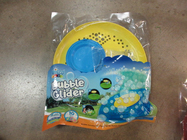 Load image into Gallery viewer, New Misco Toys 10&quot;Bubble Glider with 1 fl oz. Bubble Solution
