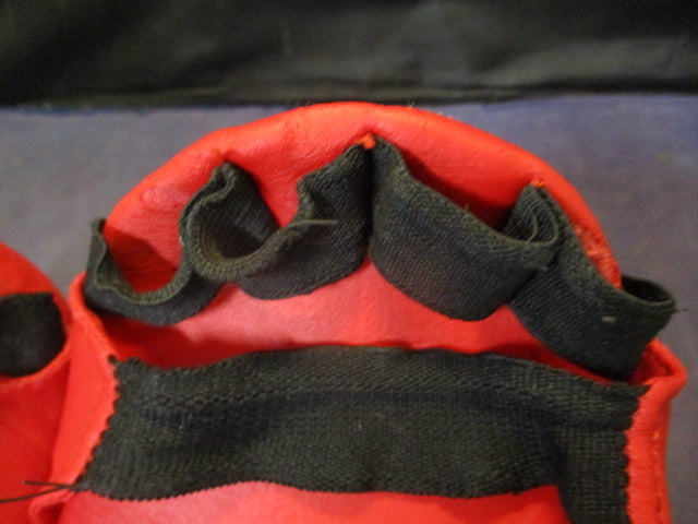 Load image into Gallery viewer, Used USA Karate Punches Gloves Youth Size Medium - small wear
