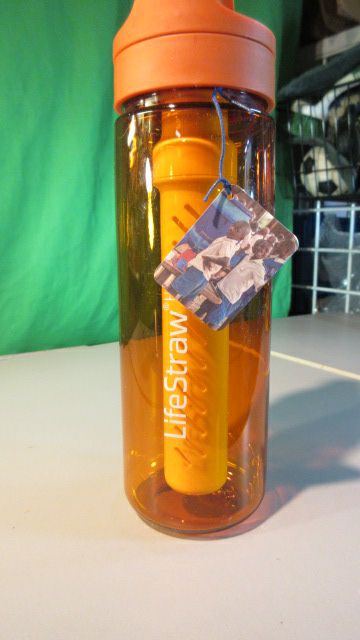 Load image into Gallery viewer, New LifeStraw BPA-Free 22oz -650mL Water Bottle
