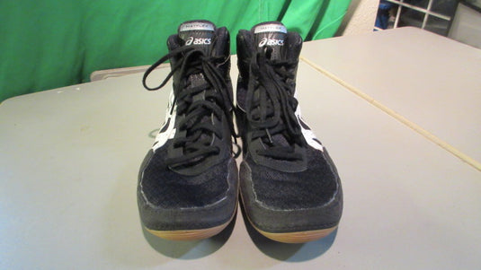 Used Oasics Matflex Size 8 Wrestling Shoes