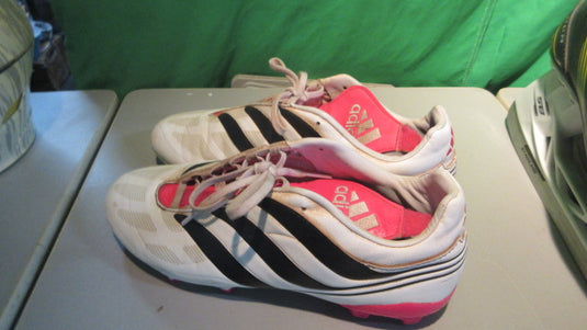 Used Adidas Soccer Cleats Size 8.5