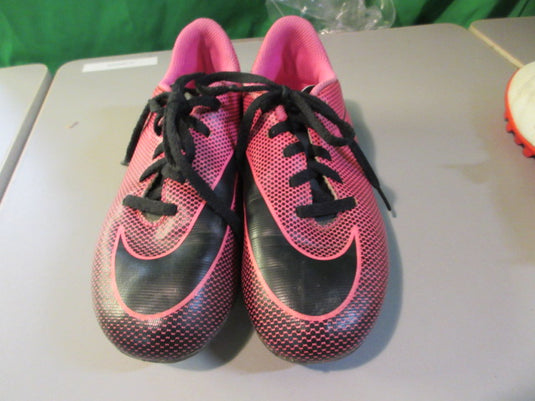 Used Nike Soccer Cleats Size 2