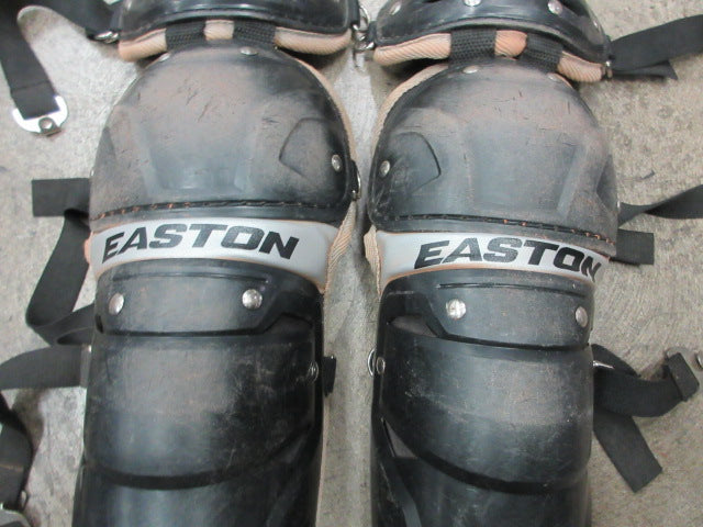 Load image into Gallery viewer, Used Youth Easton Catcher&#39;s Shin Guards (Small Crack on upper knee)
