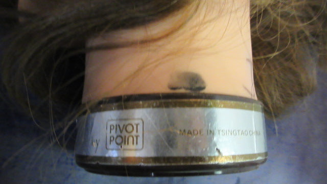 Load image into Gallery viewer, Used Pivot Point Model Viola Human Hair Mannequin Head
