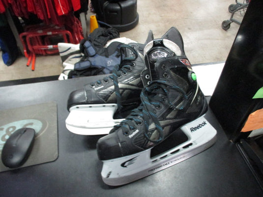 Used Reebok 9K Pump Hockey Skates Size 8.5 (Size 10 Shoe Size)