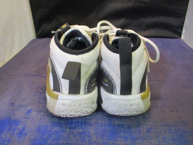 Load image into Gallery viewer, Used Nike Air Zoom Crossover 2 Basketball Shoes Youth Size 7
