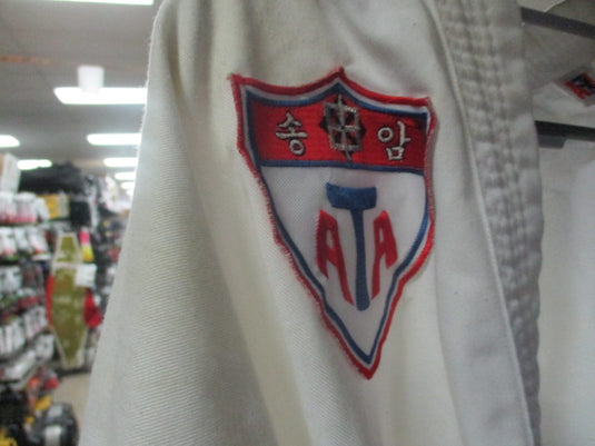 Used ATA Karate Gi Size 6