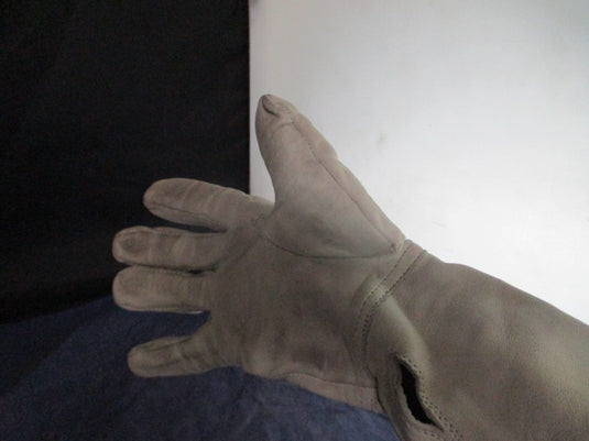 Used Leather Fencing Glove Size 7 - Right Hand