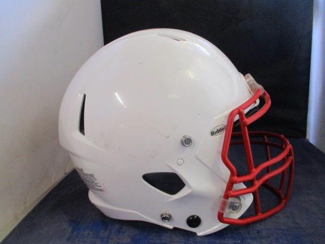 Load image into Gallery viewer, Used Riddell Victor-I Football Helmet Youth Size S/M Initial Season 2023
