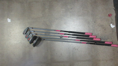 Used Walter Hagen Junior 5 Piece Set -Needs grips