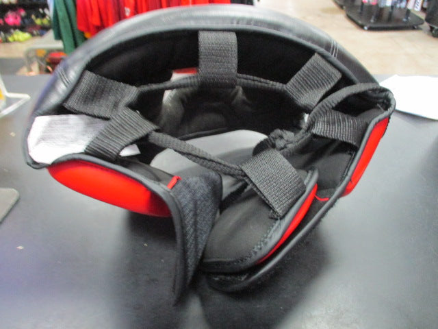 Load image into Gallery viewer, Used Century Size M Boxing/Martial Arts Head Gear
