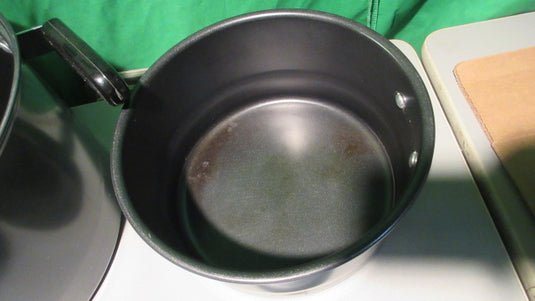 Used Coleman 6-Piece Family Cookset