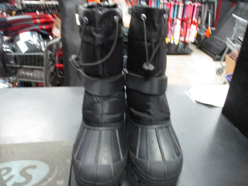 Used Ladies Size 9 Winter Boots