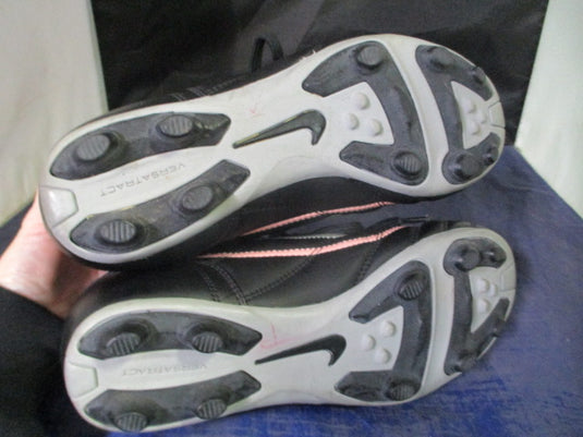 Used Adidas Soccer Cleats Size 5.5