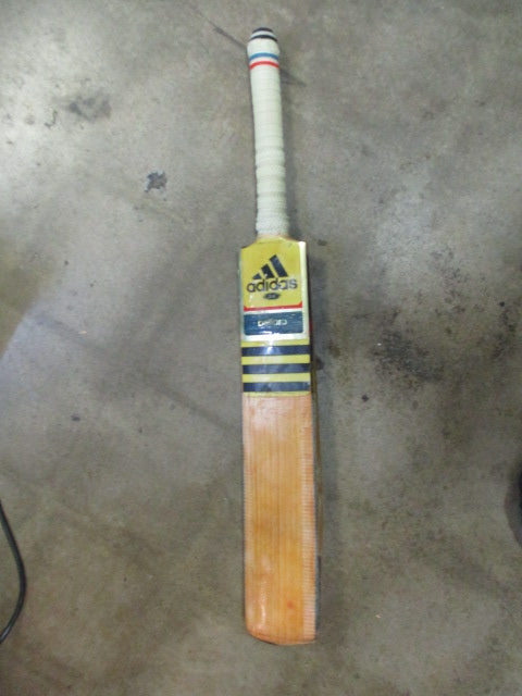 Used Adidas Pellara 2.8 Cricket Bat