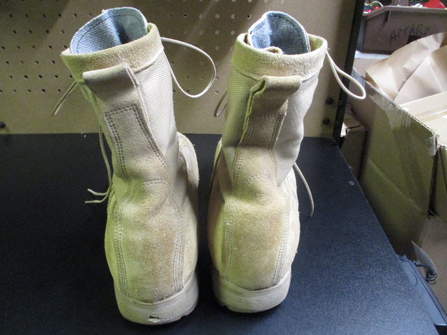 Load image into Gallery viewer, Used Belleville Goretex Flight Boots Size 10 W
