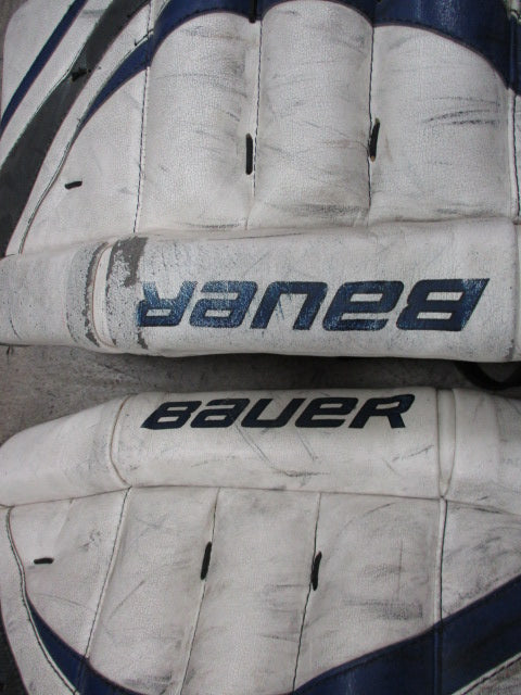 Load image into Gallery viewer, Used Bauer Vapor X60 Pro 37&quot; Hockey Goalie Leg Guards - Small Tear
