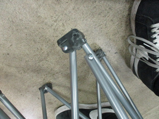 Load image into Gallery viewer, Used Kids Camping Chair (broken leg hinge)

