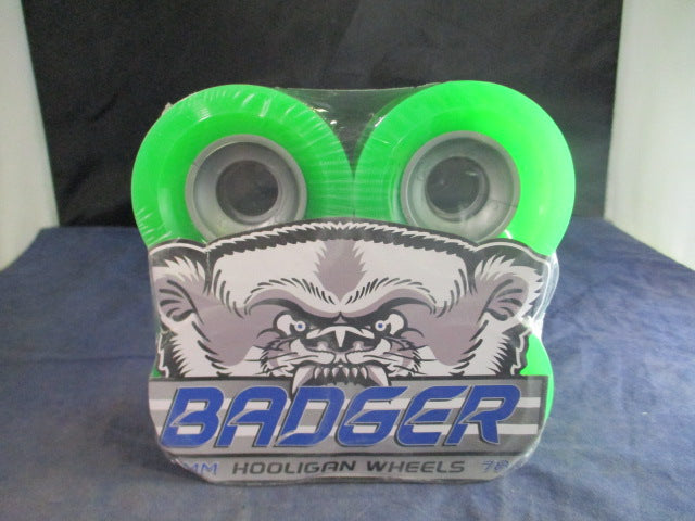 Load image into Gallery viewer, Hooligan Badger 70mm 78a Longboard Wheels
