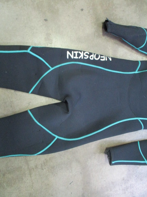 Load image into Gallery viewer, Used Neopskin Women&#39;s Neoprene Wetsuit Size Small
