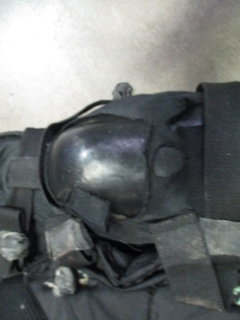 Load image into Gallery viewer, Used Bauer Pro Senior Goalie Chest Protector Size Large
