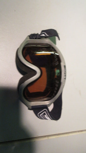 Used Scott Snow GOGGLES (Missing Clip)