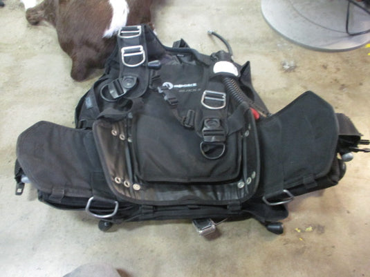 Used Apeks Black Ice BCD Size SM/MD