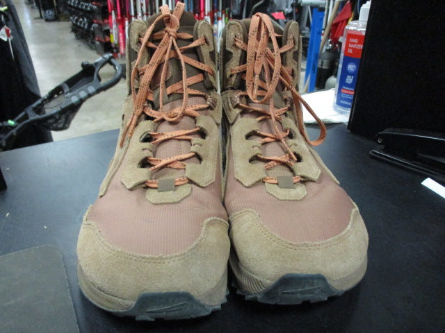 Load image into Gallery viewer, Used Lone Peak Hiker 2 Hiking Shoes Womens Size 10
