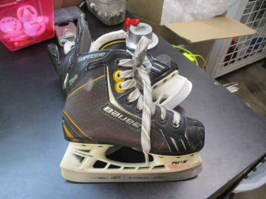 Used Bauer Supreme One.6 Jr Hockey Skates Size 10.5D