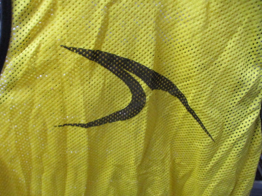 Used Yellow Score Youth Pinnie