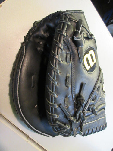 Used Wilson A2000 Softball 33