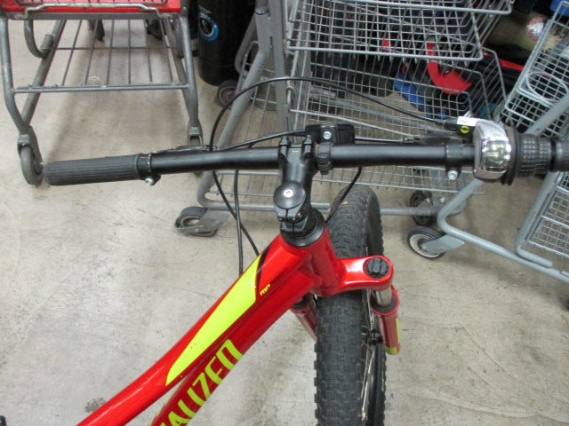 Load image into Gallery viewer, Used Specialized Rip rock 24&#39;&#39; 8-Speed Mountain Bike
