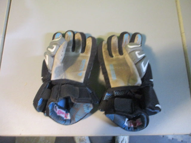 Load image into Gallery viewer, Used Maverick Charger Youth Lacrosse Gloves Black Size Extra Small
