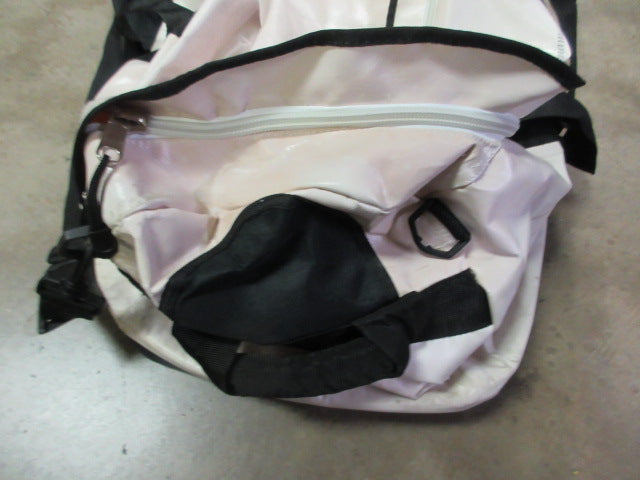 Load image into Gallery viewer, Used Tournament Choice Duffel Bag
