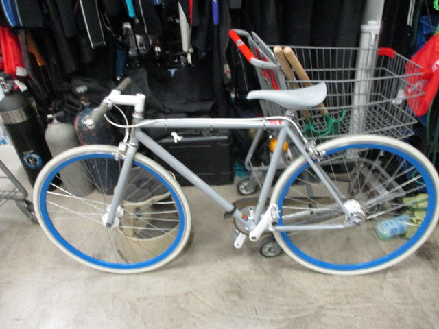 Load image into Gallery viewer, Used Specialized Globe Fixie Bicycle
