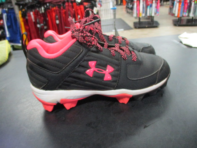 Load image into Gallery viewer, Used Under Armour Leadoff Size Youth 1 Cleats
