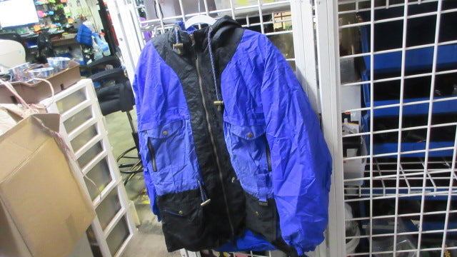 Load image into Gallery viewer, Used Edelweiss Snow Jacket Size Large
