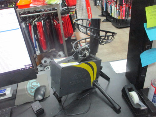 Used SKLZ Catapult Soft Toss Machine