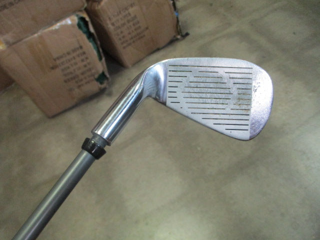 Load image into Gallery viewer, Used Top Flite 7 Iron Junior Club - RH - small wear
