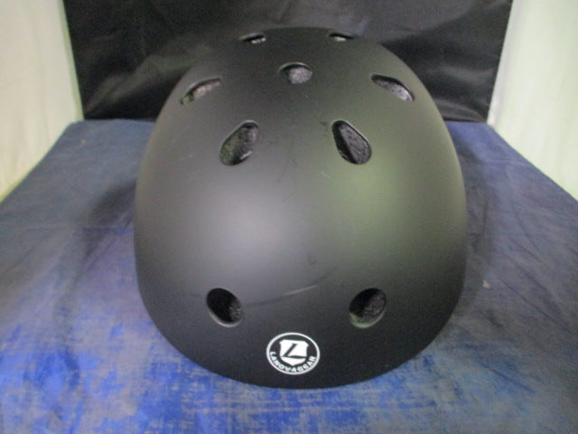 Load image into Gallery viewer, Used Lanova Gear Helmet Youth Size Medium
