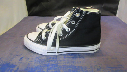 Converse All Star High Shoes Youth Size 12.5 - like new