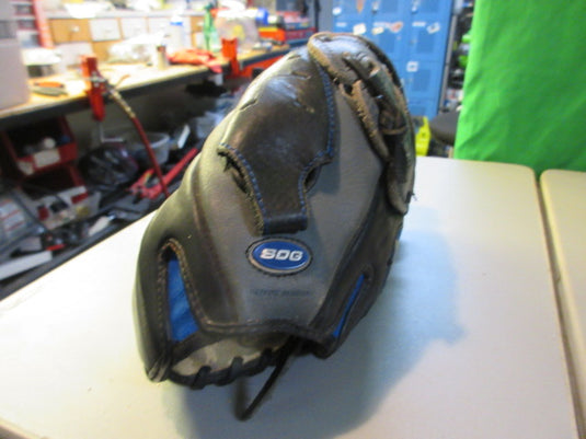 Used Wilson A0650 12.5" Glove