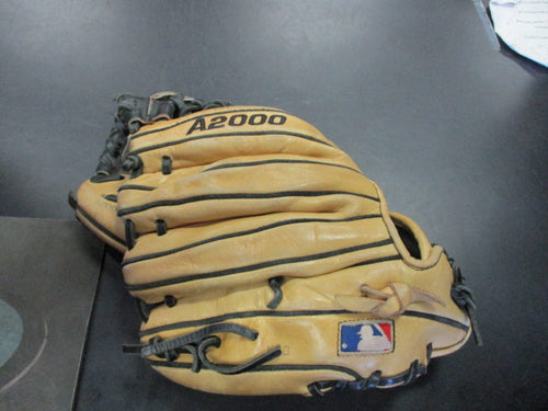 Used Wilson A2000 1788A-BL Size 11 1/4 Pro Stock Baseball Glove- RHT