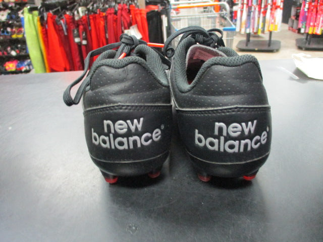 Load image into Gallery viewer, Used New Balance 442 Size 8.5 Soccer Cleats
