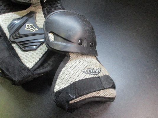 Used Fox Titan Peewee MX Chest ProtectorR