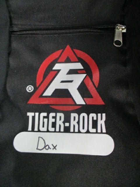 Load image into Gallery viewer, Used Tiger-Rock Drawstring Bag
