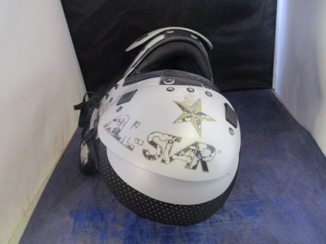 Load image into Gallery viewer, Used All-Star SP 1000s Ultra Cool Shoulder Pads Youth Small 28&quot;-30&quot;
