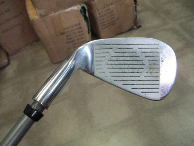 Load image into Gallery viewer, Used Top Flite 7 Iron Junior Club - RH - small wear
